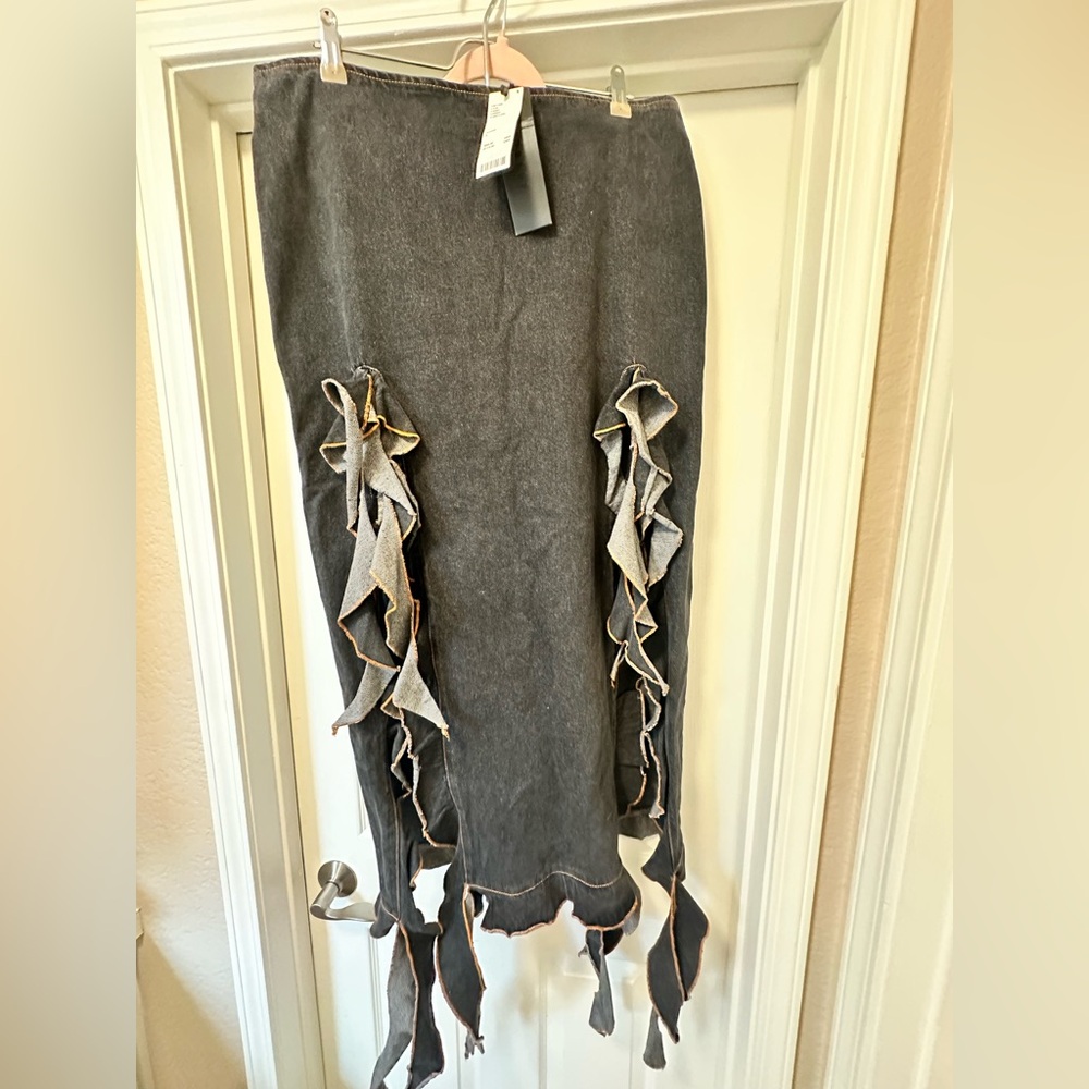 Urban Outfitters Gray Skirt with Ruffle Details